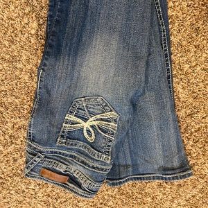Boot cut jeans